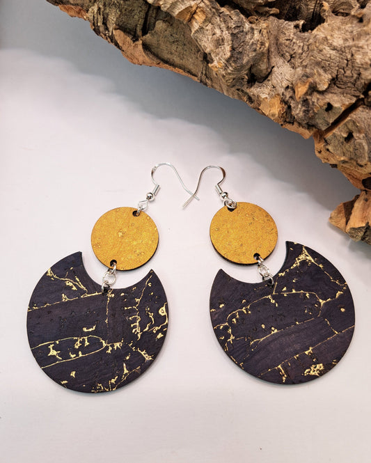 cork earrings, circular shape
