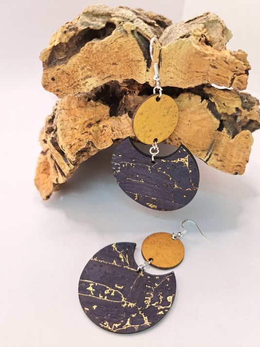 cork earrings circular shape