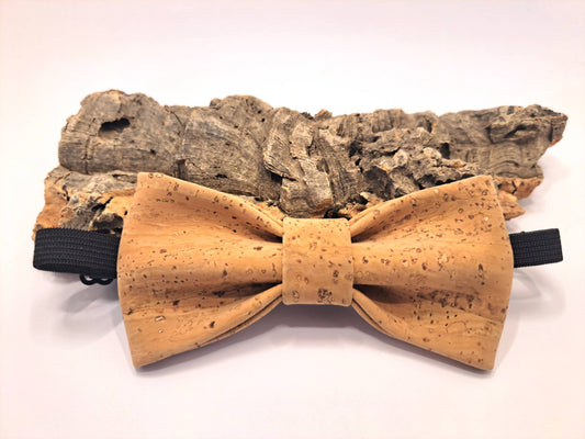 Natura Cork Bow Tie close up