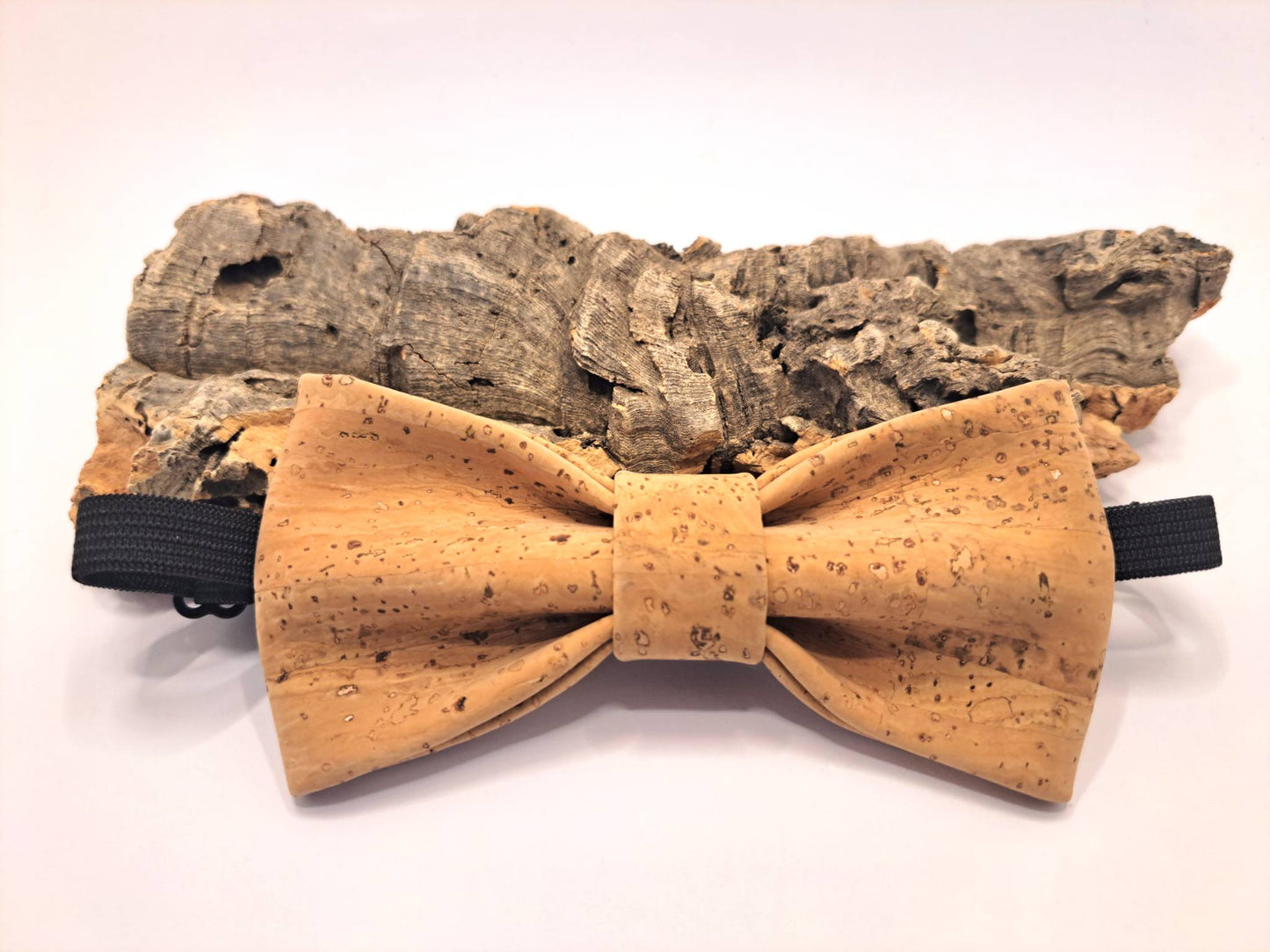 Natural Cork Bow Tie