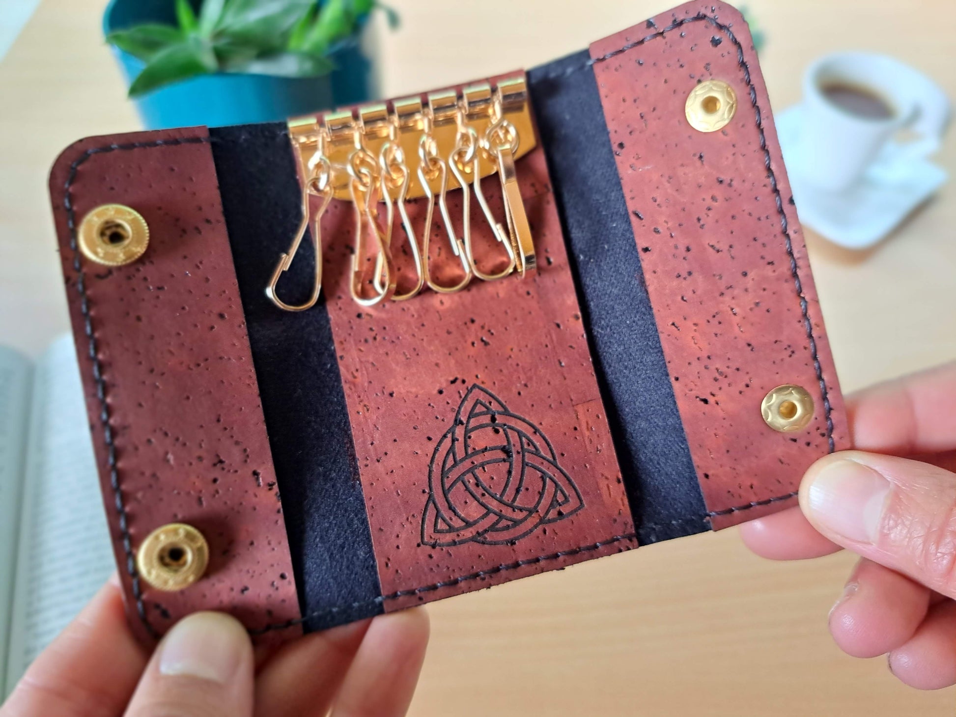 corrk keyholder red